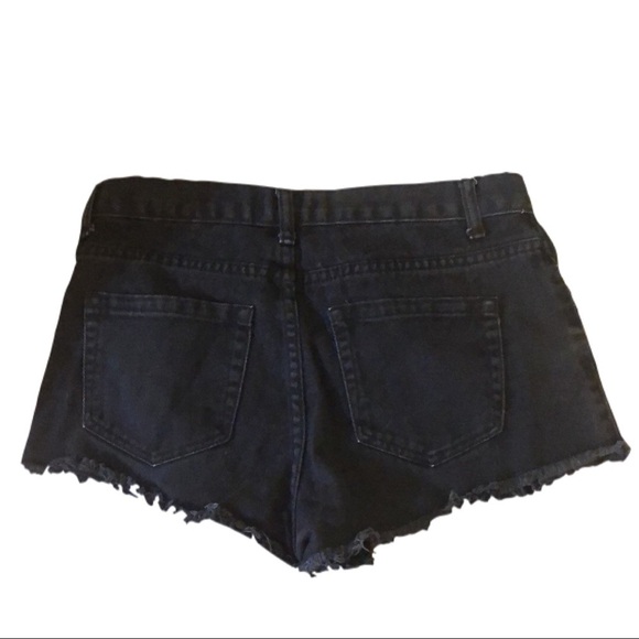 F21 black jean shorts 28 - Picture 2 of 2